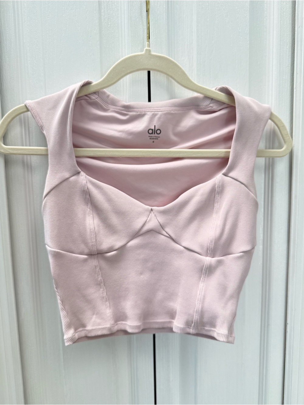 Alo Yoga Ribbed Sweetheart Short Sleeve Top - Sz Small